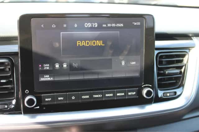 Kia Stonic (2021) thumbnail 25