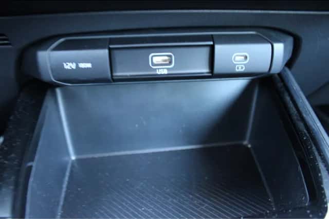 Kia Niro (2024) thumbnail 17