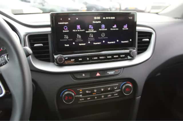 Kia Ceed Sportswagon (2025) thumbnail 17