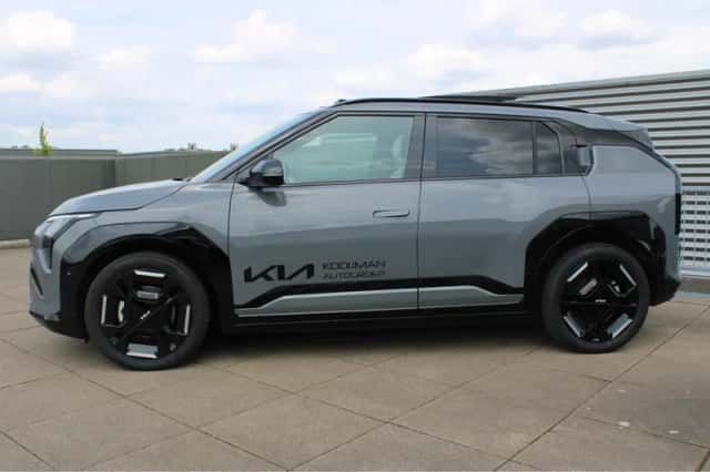 Kia EV3 (2025) thumbnail 4