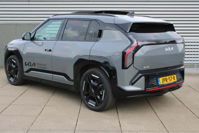 Kia EV3 (2025) thumbnail 5
