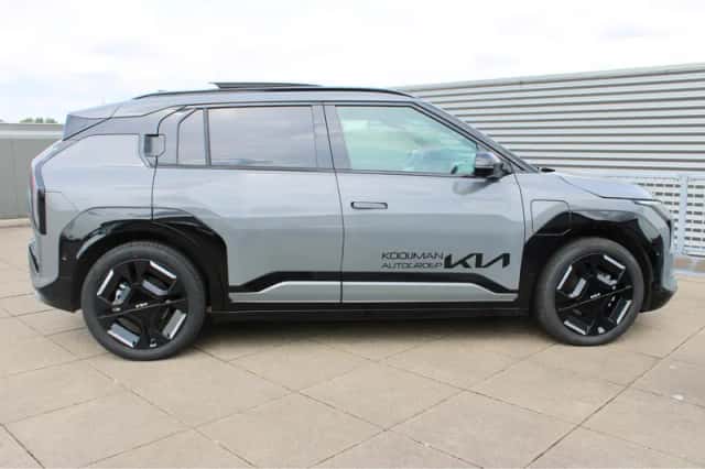 Kia EV3 (2025) thumbnail 8