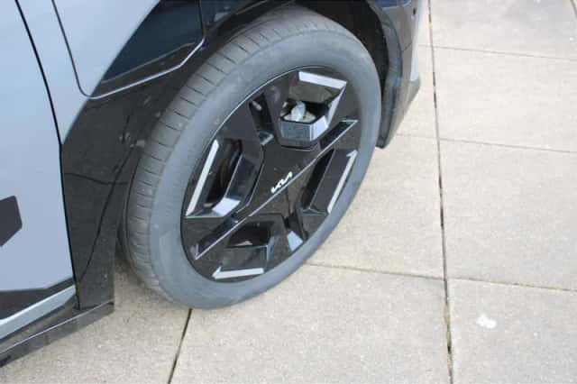 Kia EV3 (2025) thumbnail 9
