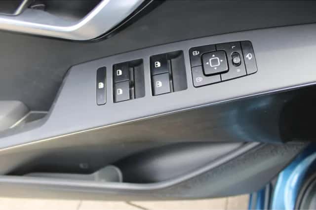 Kia Niro (2022) thumbnail 15