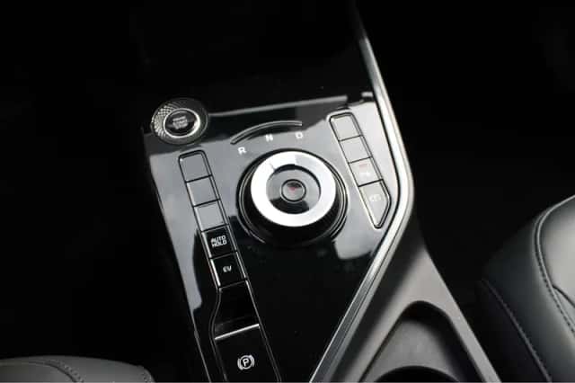 Kia Niro (2022) thumbnail 23