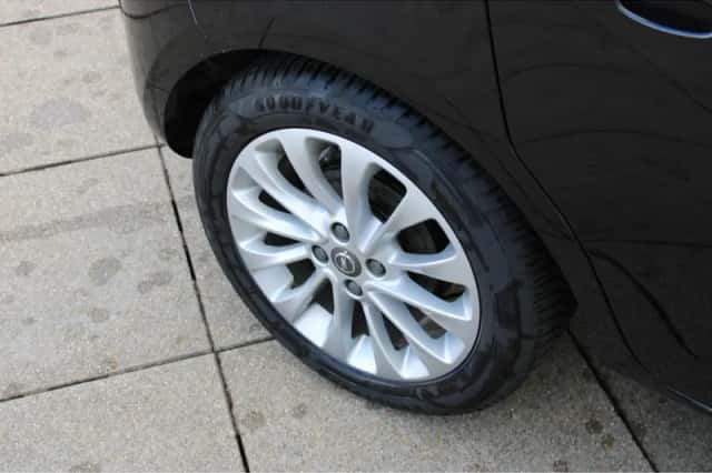 Opel Corsa (2019) thumbnail 9