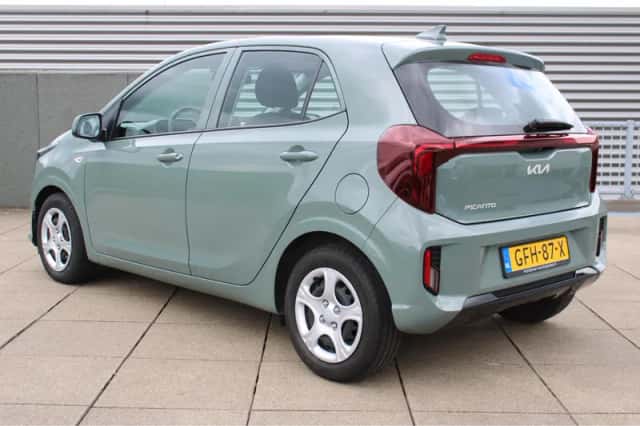 Kia Picanto (2024) thumbnail 5