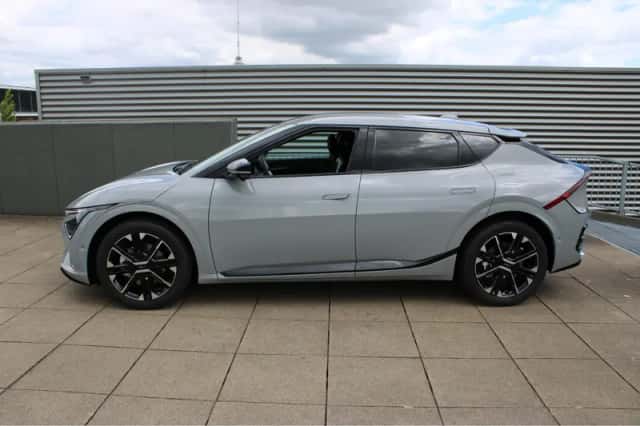 Kia EV6 (2026) thumbnail 3