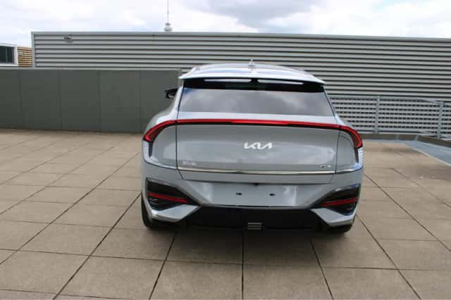 Kia EV6 (2026) thumbnail 5