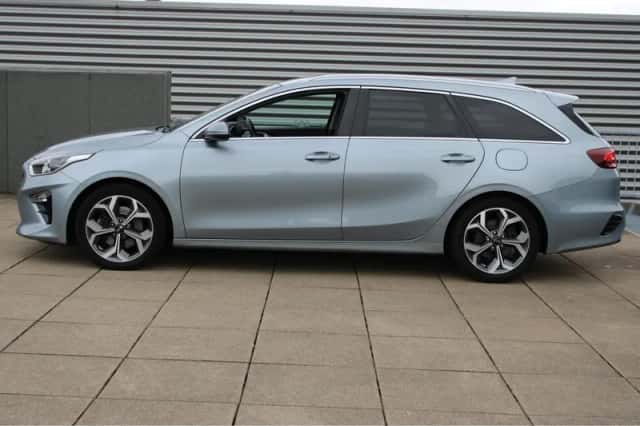Kia Ceed Sportswagon (2018) thumbnail 4