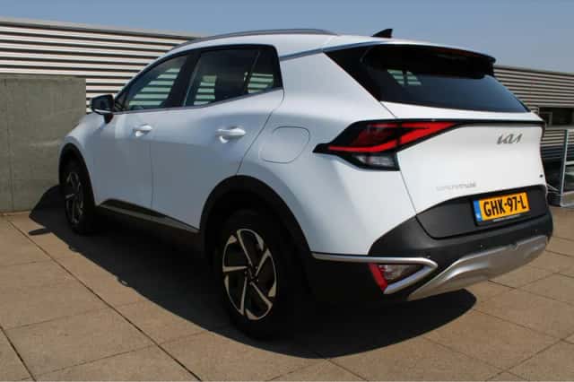 Kia Sportage (2024) thumbnail 6