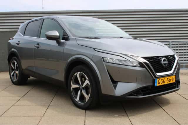 Nissan Qashqai (2023) thumbnail 3