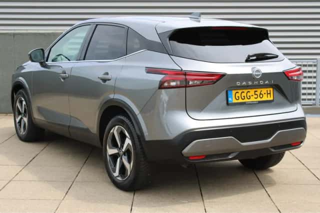 Nissan Qashqai (2023) thumbnail 5