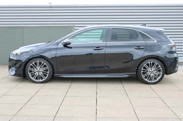 Kia Ceed (2025) thumbnail 4
