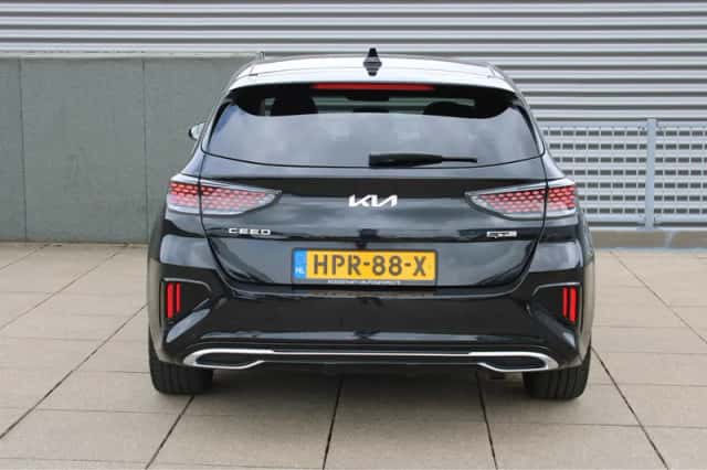 Kia Ceed (2025) thumbnail 6