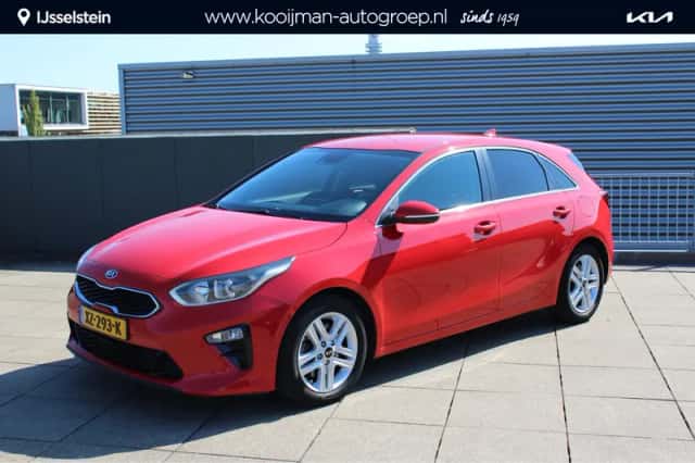 Kia Ceed (2019) thumbnail 1