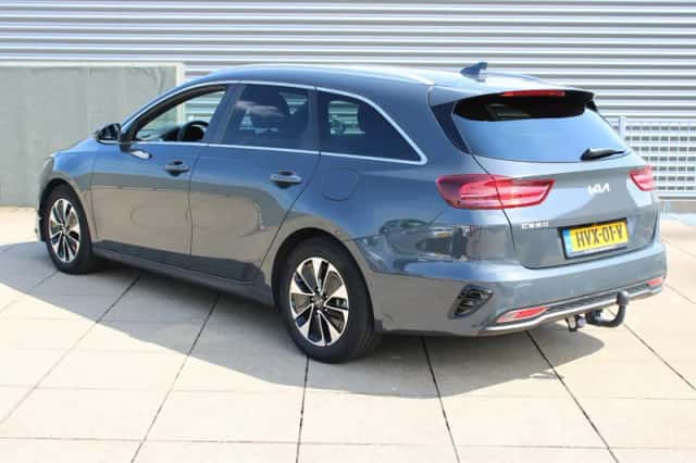 Kia Ceed Sportswagon (2025) thumbnail 5