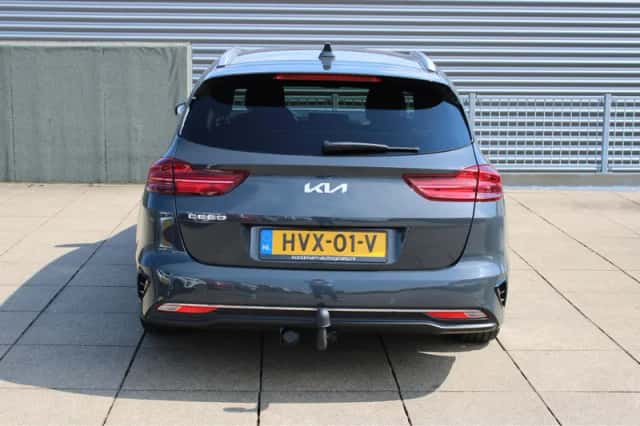 Kia Ceed Sportswagon (2025) thumbnail 6
