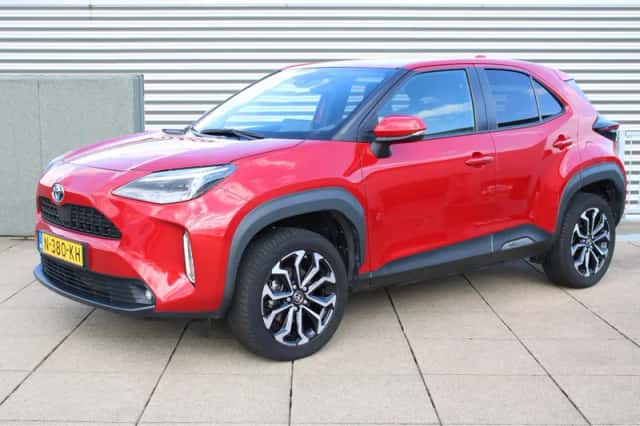 Toyota Yaris Cross (2021) thumbnail 3
