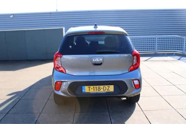 Kia Picanto (2023) thumbnail 6