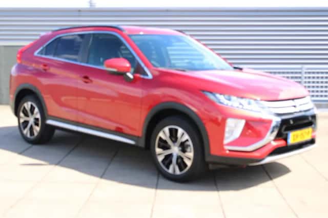 Mitsubishi Eclipse Cross (2019) thumbnail 2