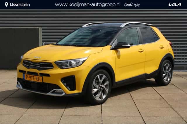 Kia Stonic (2022) thumbnail 1