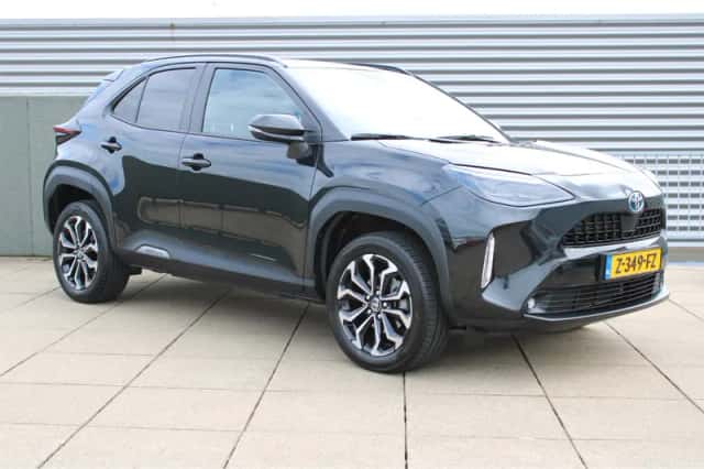 Toyota Yaris Cross (2024) thumbnail 2