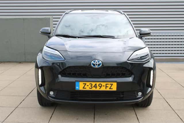 Toyota Yaris Cross (2024) thumbnail 3