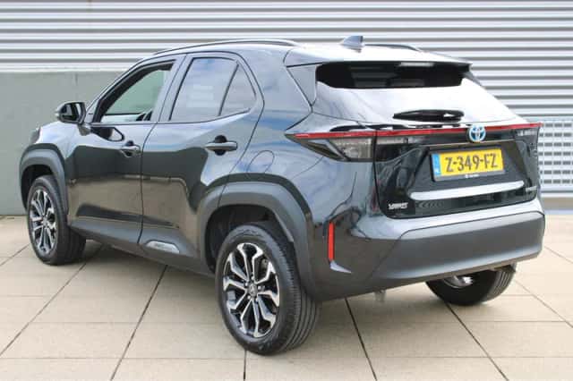 Toyota Yaris Cross (2024) thumbnail 5