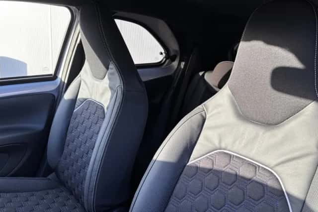 Toyota Aygo (2025) thumbnail 2