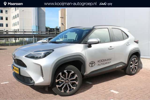 Toyota Yaris Cross (2025) thumbnail 1
