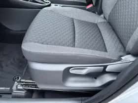 Toyota Yaris Cross (2025) thumbnail 2