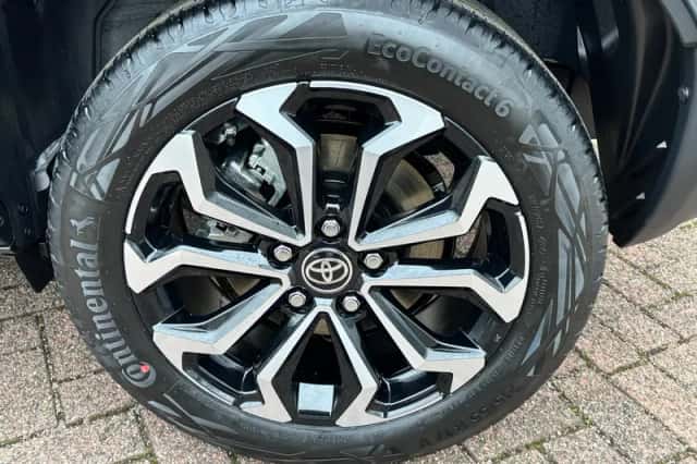 Toyota Yaris Cross (2025) thumbnail 11