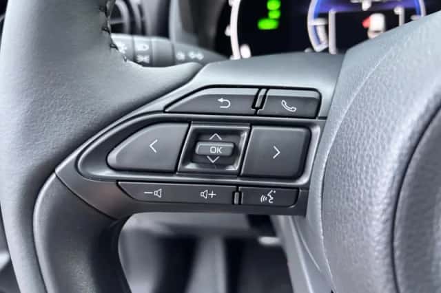 Toyota Yaris Cross (2025) thumbnail 17