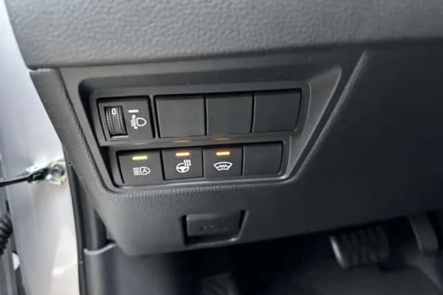 Toyota Yaris Cross (2025) thumbnail 32