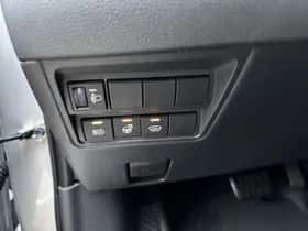 Toyota Yaris Cross (2025) thumbnail 32