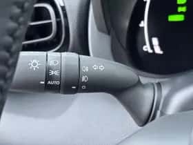 Toyota Yaris Cross (2025) thumbnail 37