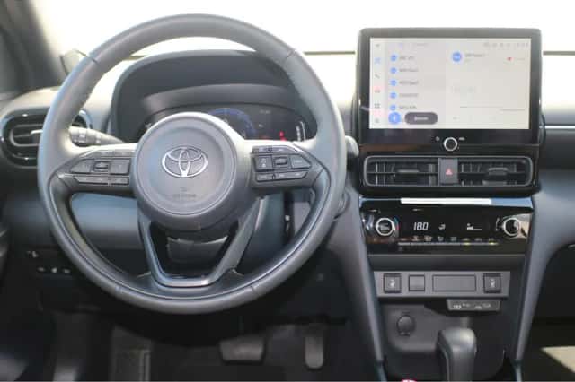 Toyota Yaris Cross (2025) thumbnail 7