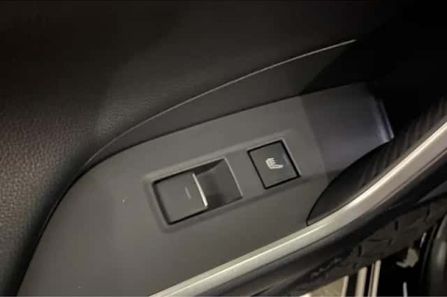 Toyota RAV4 (2023) thumbnail 29