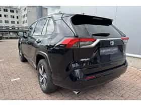 Toyota RAV4 (2023) thumbnail 4