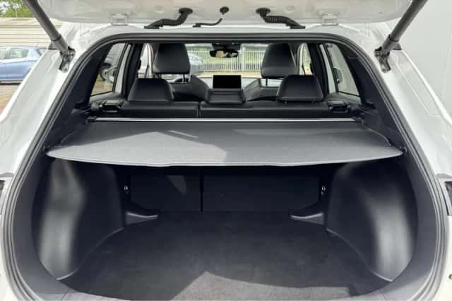 Toyota Corolla (2024) thumbnail 22