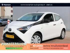 Toyota Aygo (2022) thumbnail 1
