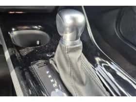 Toyota C-HR (2019) thumbnail 14