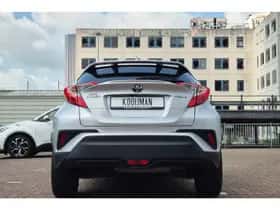 Toyota C-HR (2019) thumbnail 17