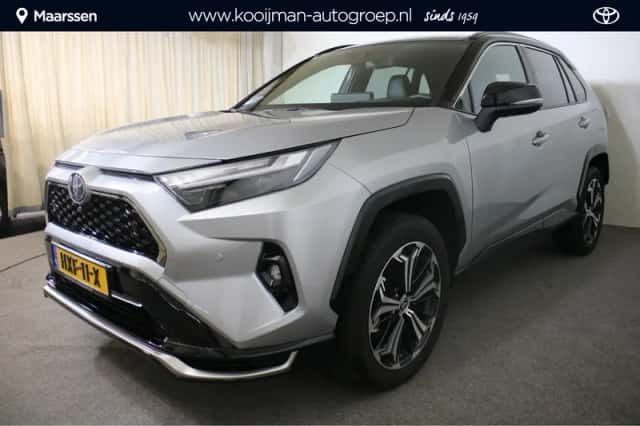 Toyota RAV4 (2025) thumbnail 1