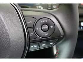 Toyota RAV4 (2025) thumbnail 16