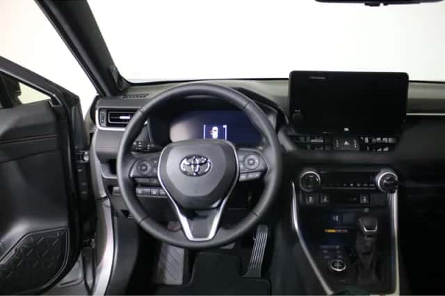 Toyota RAV4 (2025) thumbnail 7