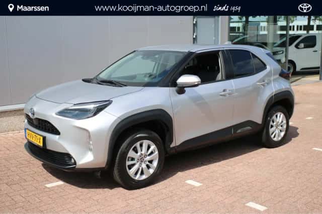 Toyota Yaris Cross (2024) thumbnail 1