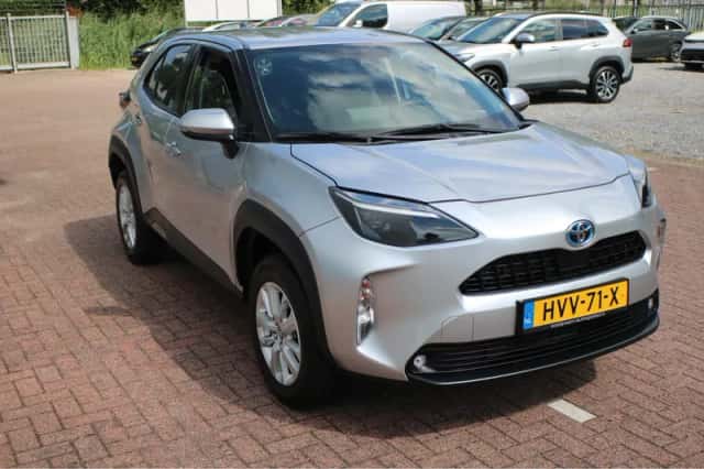 Toyota Yaris Cross (2024) thumbnail 11