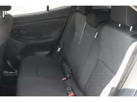 Toyota Yaris Cross (2024) thumbnail 7